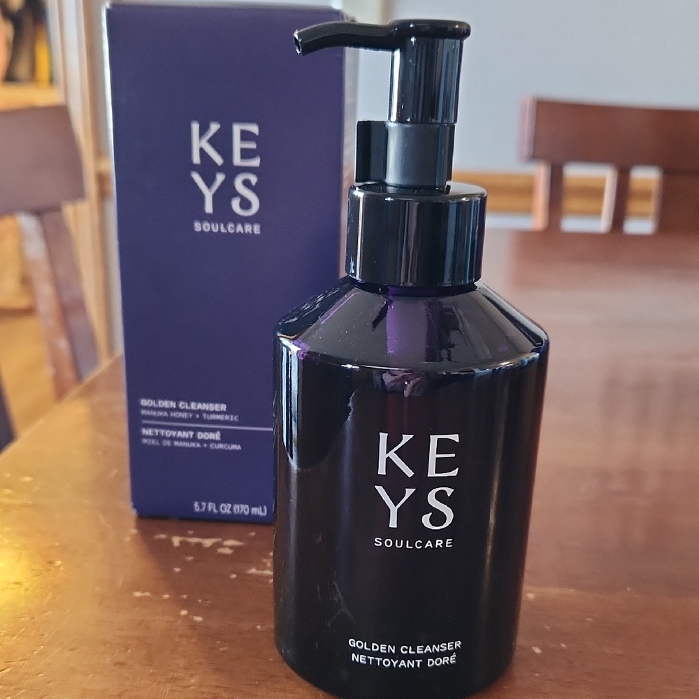 Keys Soulcare Golden Cleanser - Midnight Blue
